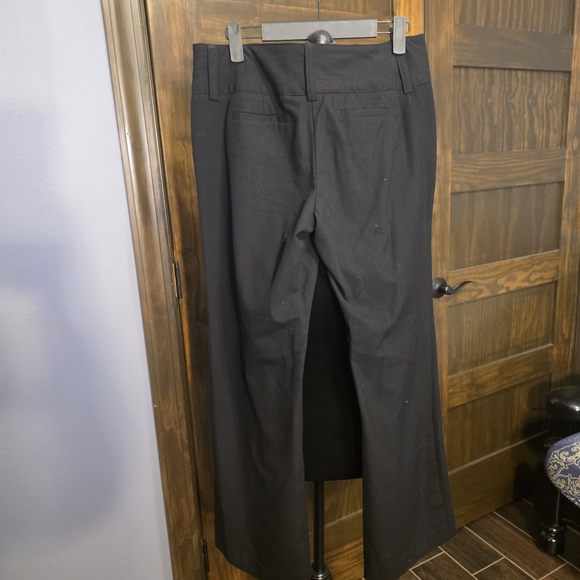 Daisy Fuentes Black Wide-Leg Pants with Button Accent - Picture 3 of 4